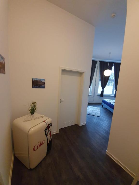 Little Casablanca room 3